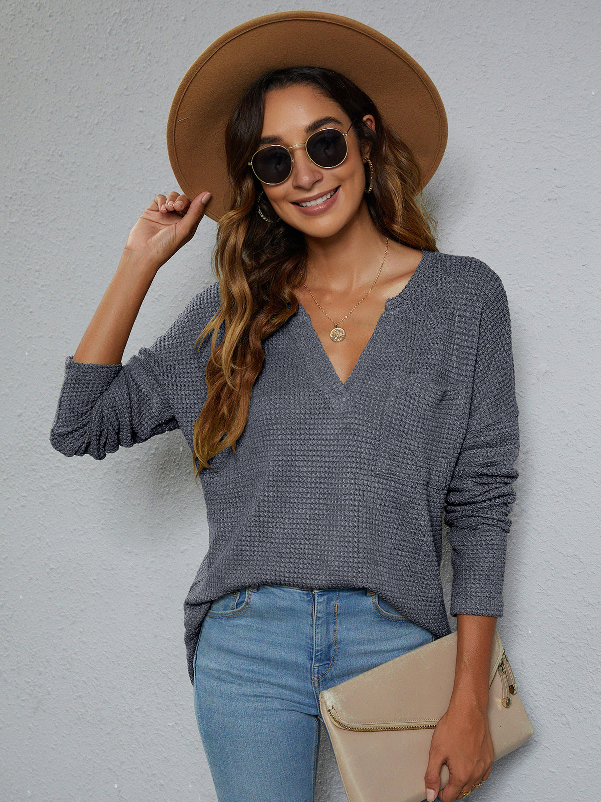 Casual V-Neck Dropped Shoulder High-Low Waffle-Knit Top for Comfortable Everyday Style