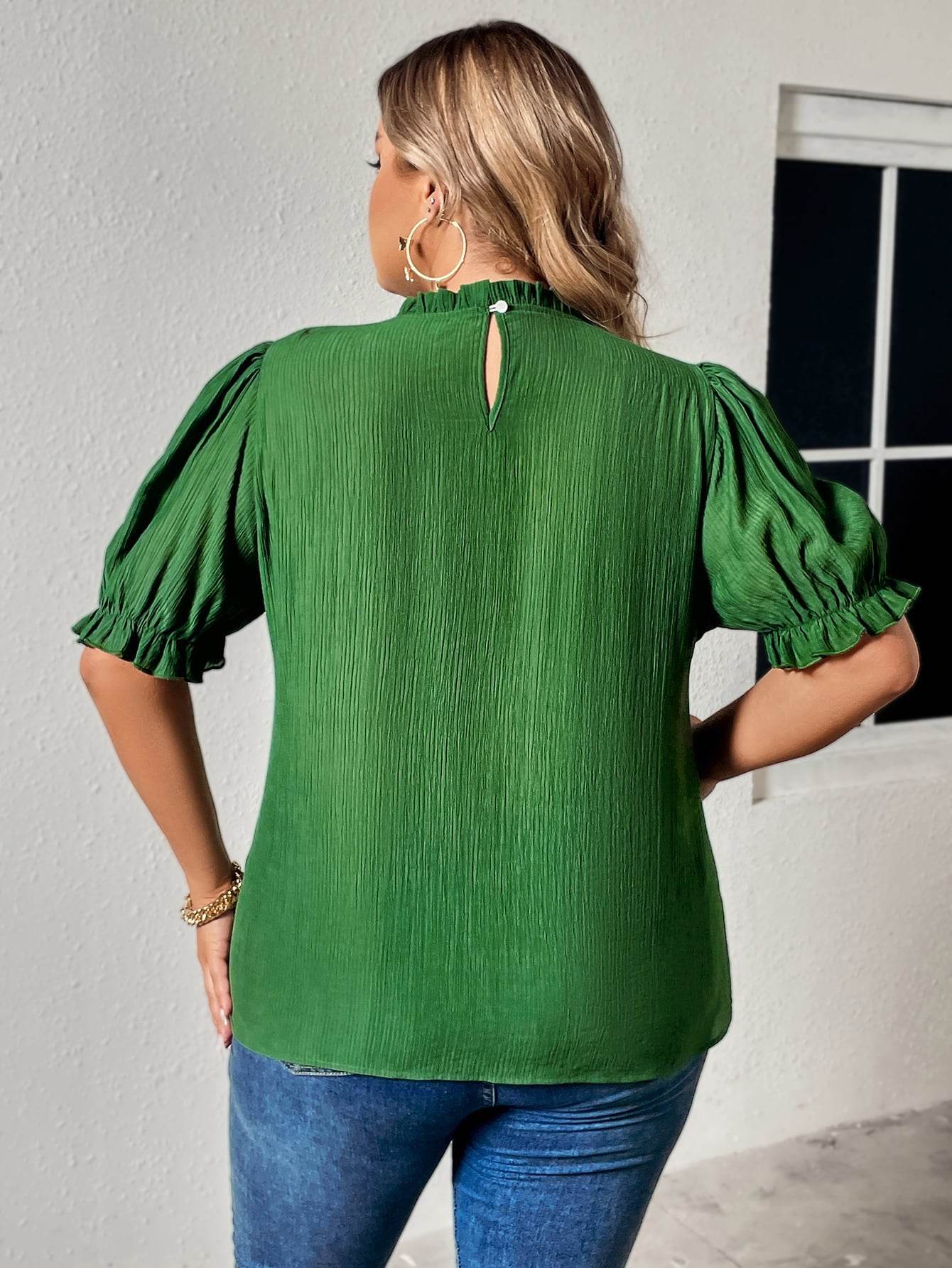 Trendy Honey Plus Size Round Neck Blouse with Puff Sleeves - Casual Solid Long Length Top