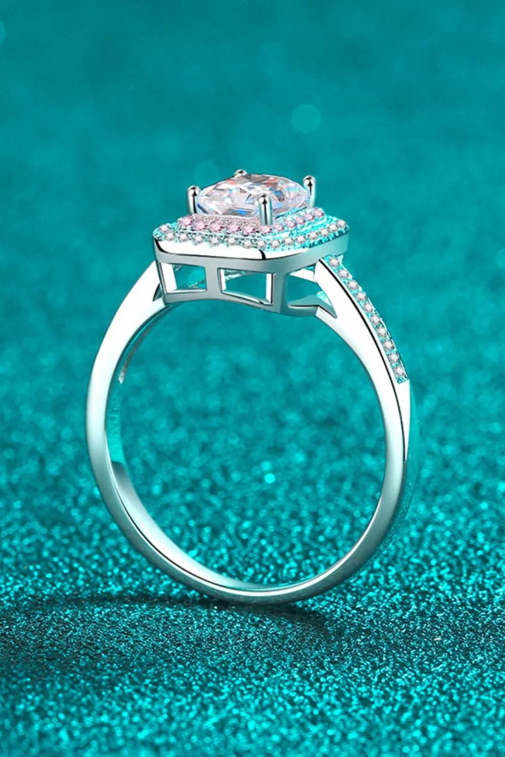 1 Carat Moissanite Ring in 925 Sterling Silver with Platinum-Plating, Gift Box Included - Store 42