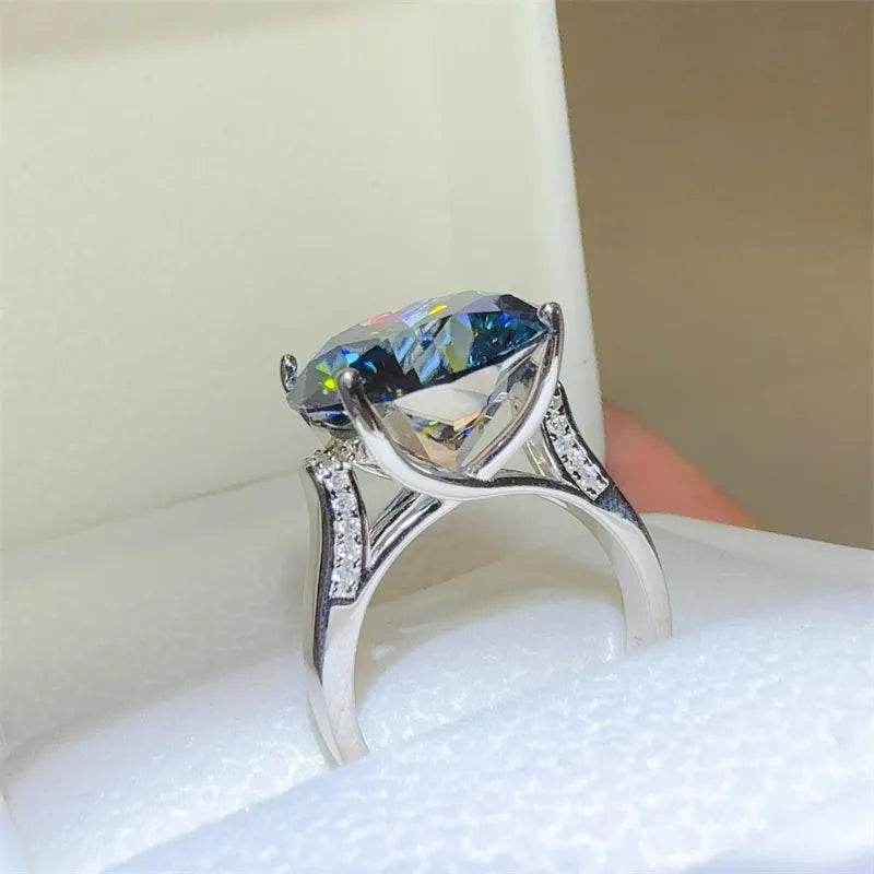 10 Carat Moissanite Ring in 925 Sterling Silver with Certificate - Elegant Luxury Jewelry - Store 42