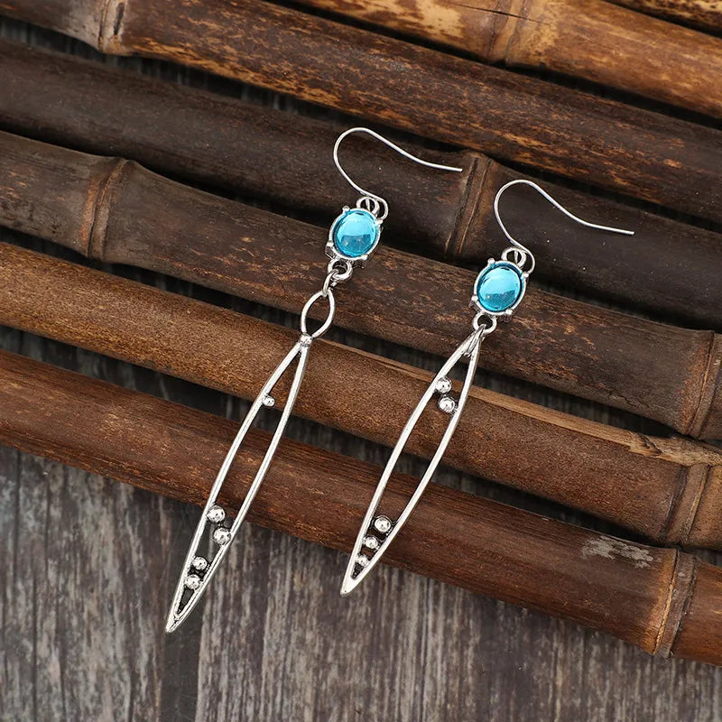 Chic Alloy Rhinestone Asymmetric Earrings - Stylish Statement Jewelry for Any Occasion
