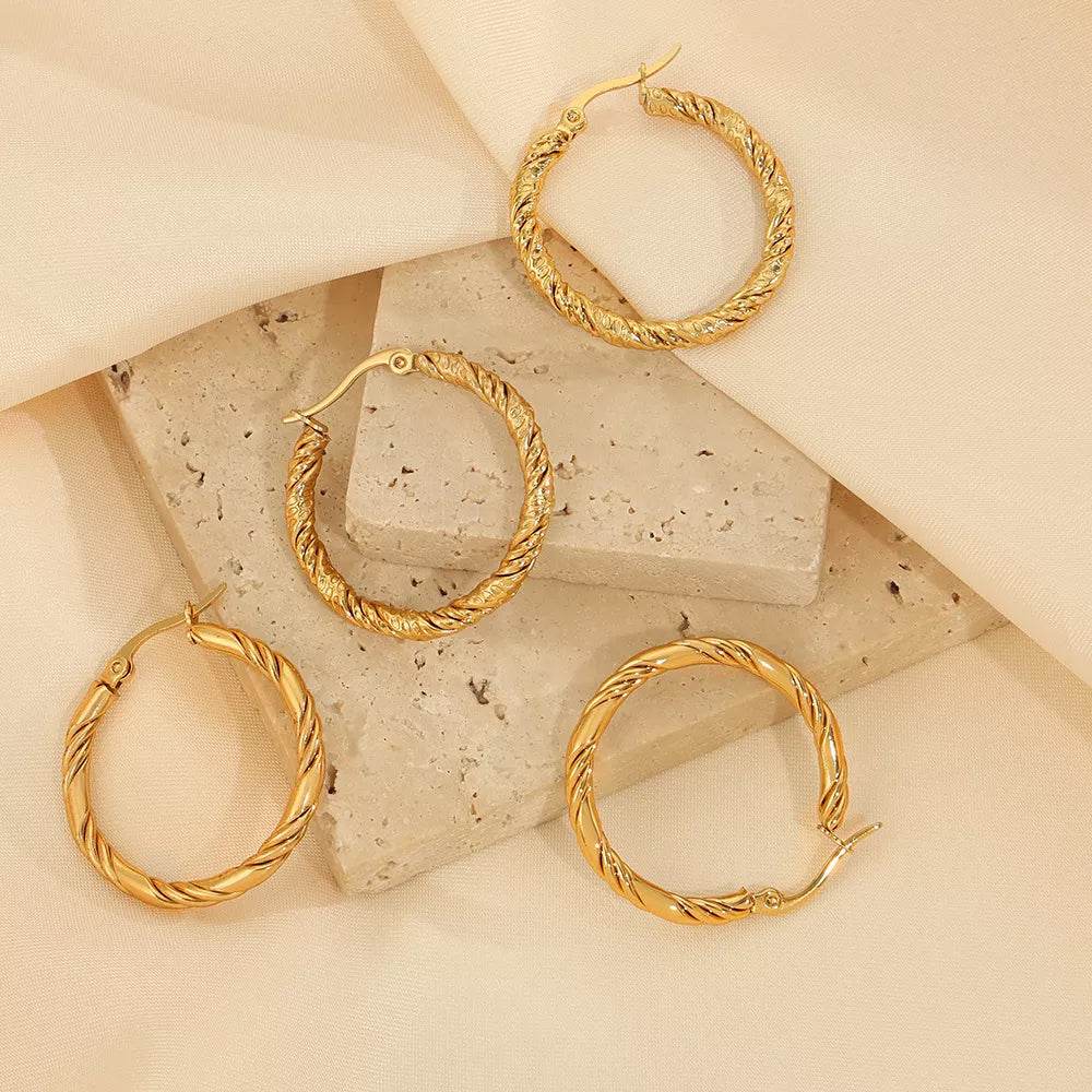 Elegant 18K Gold-Plated Hoop Earrings in Titanium Steel - Classic Fashion Jewelry