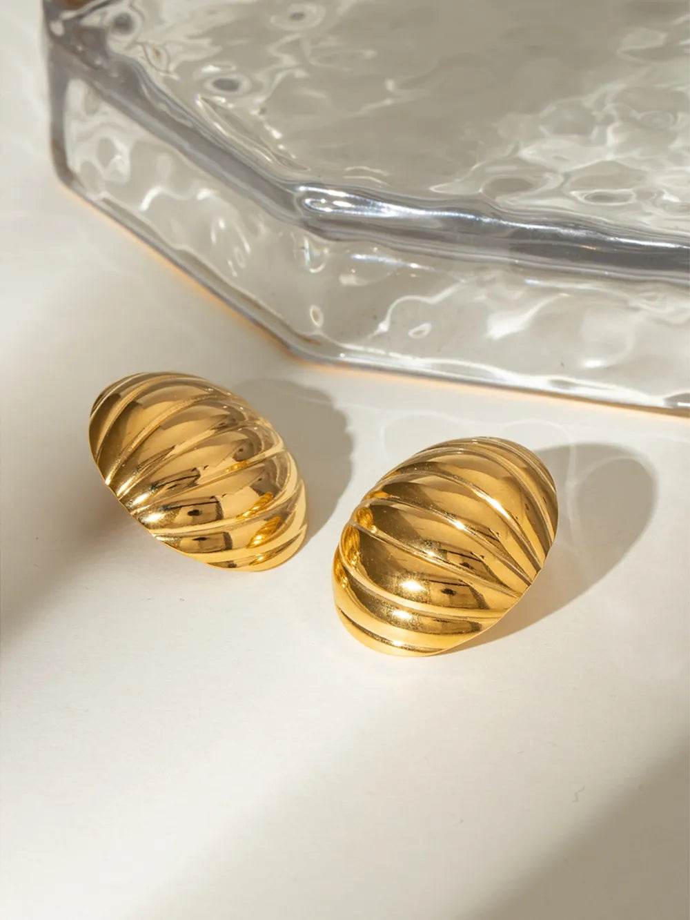 Elegant 18K Gold-Plated Stainless Steel Ribbed Earrings for Sophisticated Style - Store 42