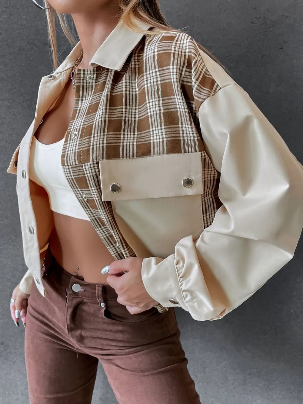 Trendy Snap Down Color Block Plaid Jacket with Pockets, Buttoned Design, and Comfortable Fit