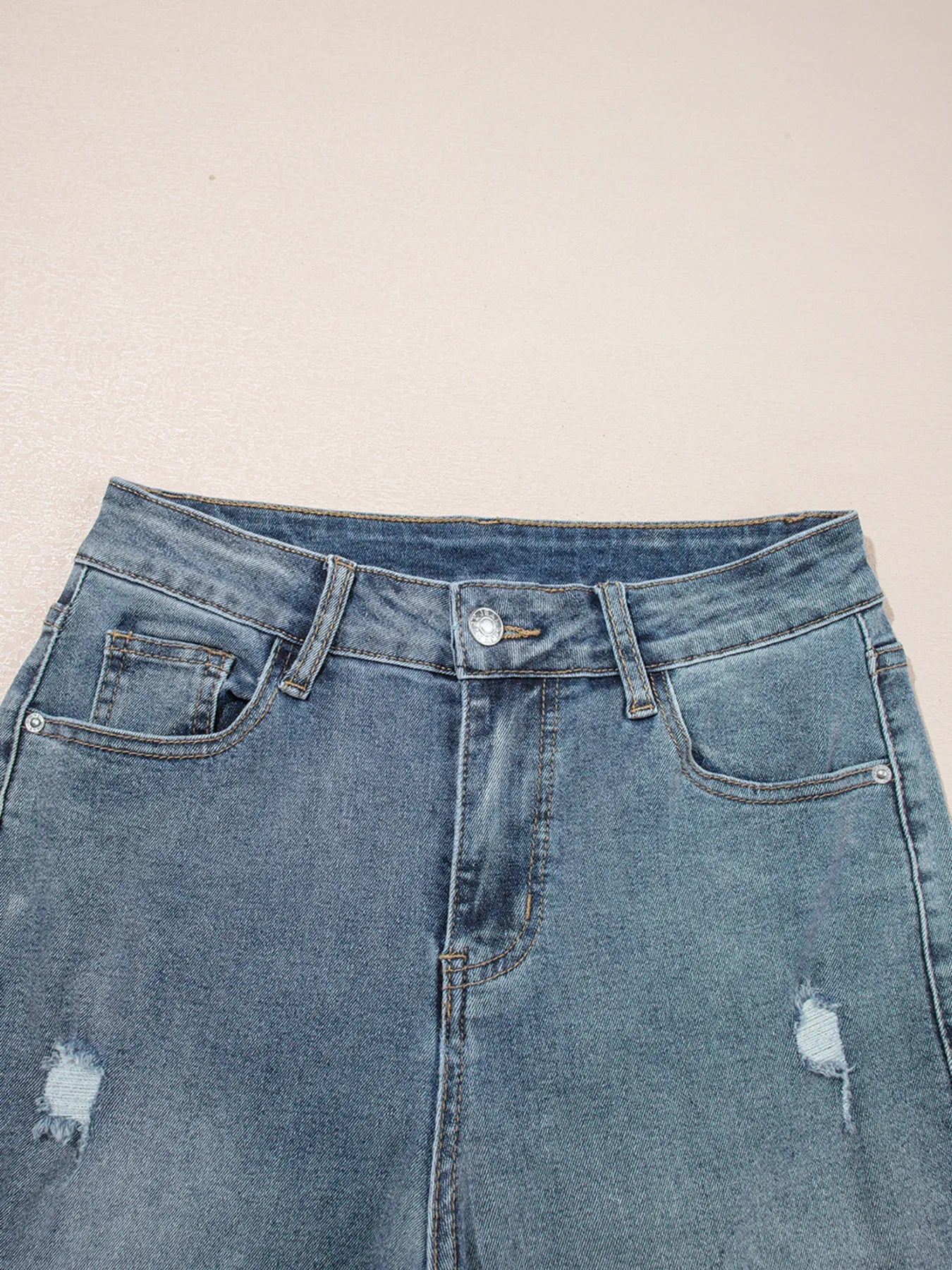 Distressed Ankle-length Straight Jeans