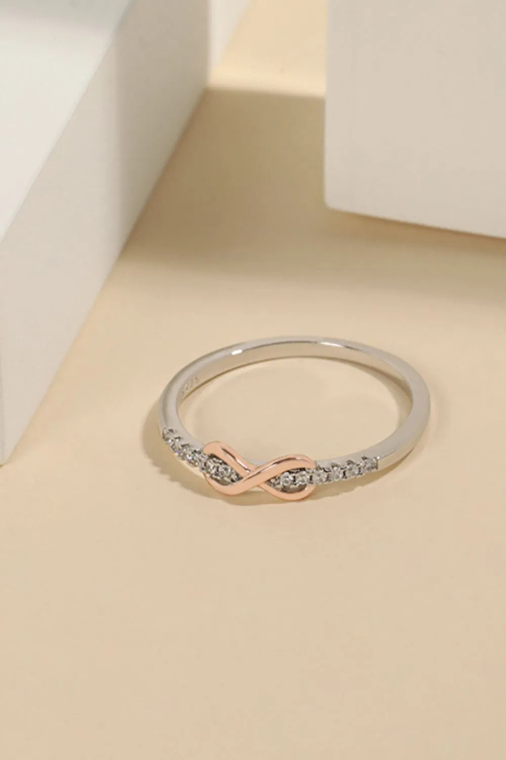 925 Sterling Silver Inlaid Zircon Infinity Symbol Ring