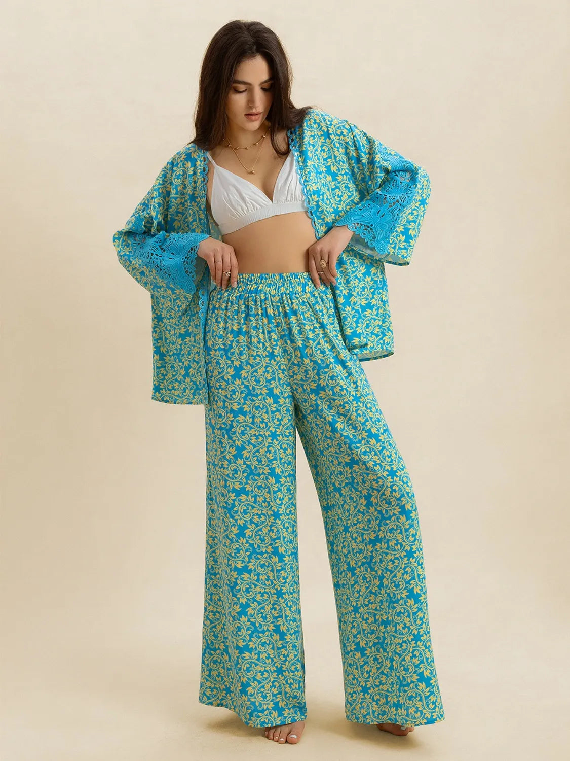 Stylish Lace Detail 2-Piece Open Front Top and Pants Set for Effortless Chic Fashion