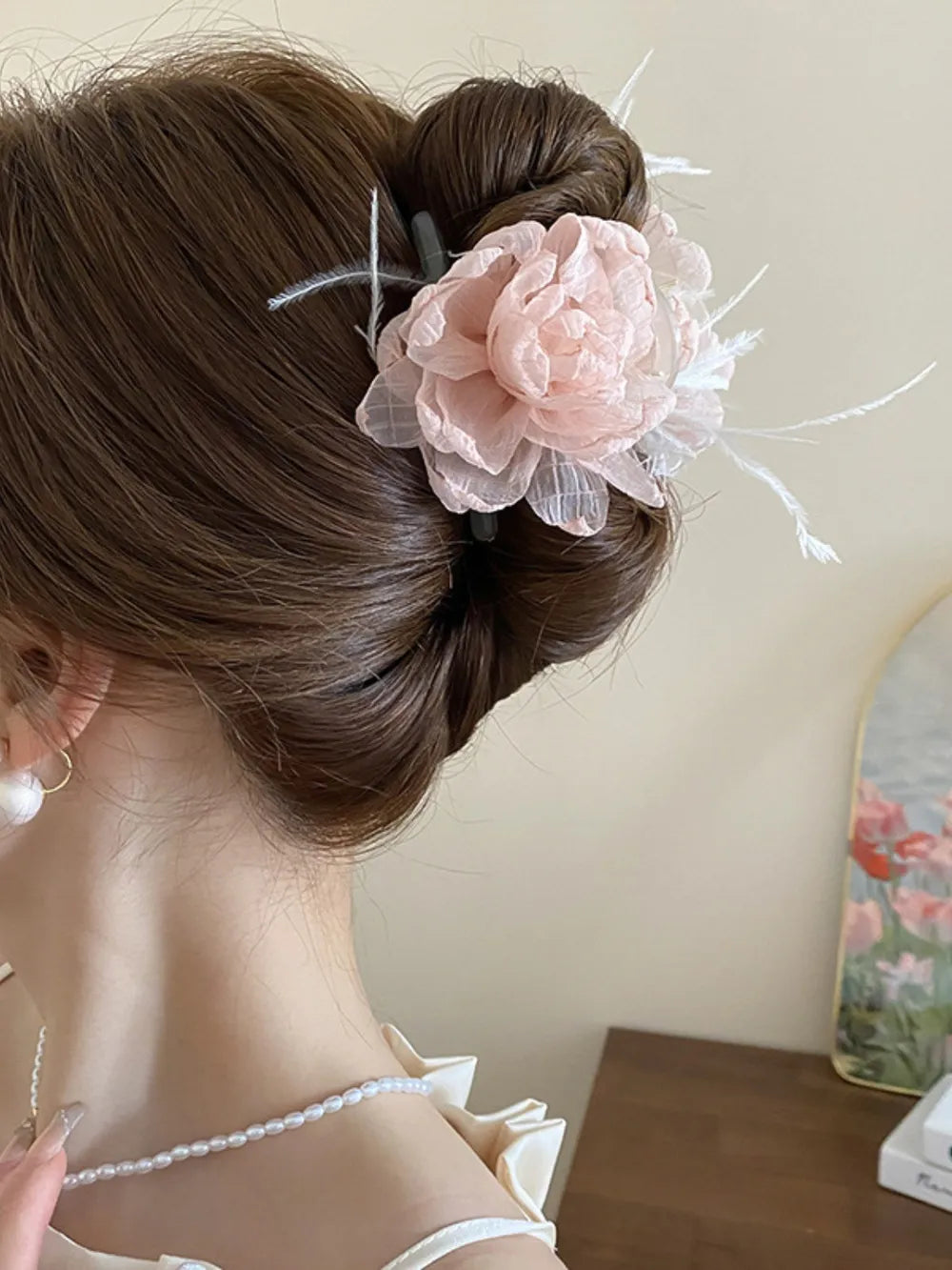 Stylish Feather Trim Flower Shape Hair Claw Clip - Elegant Acrylic and Cloth Design