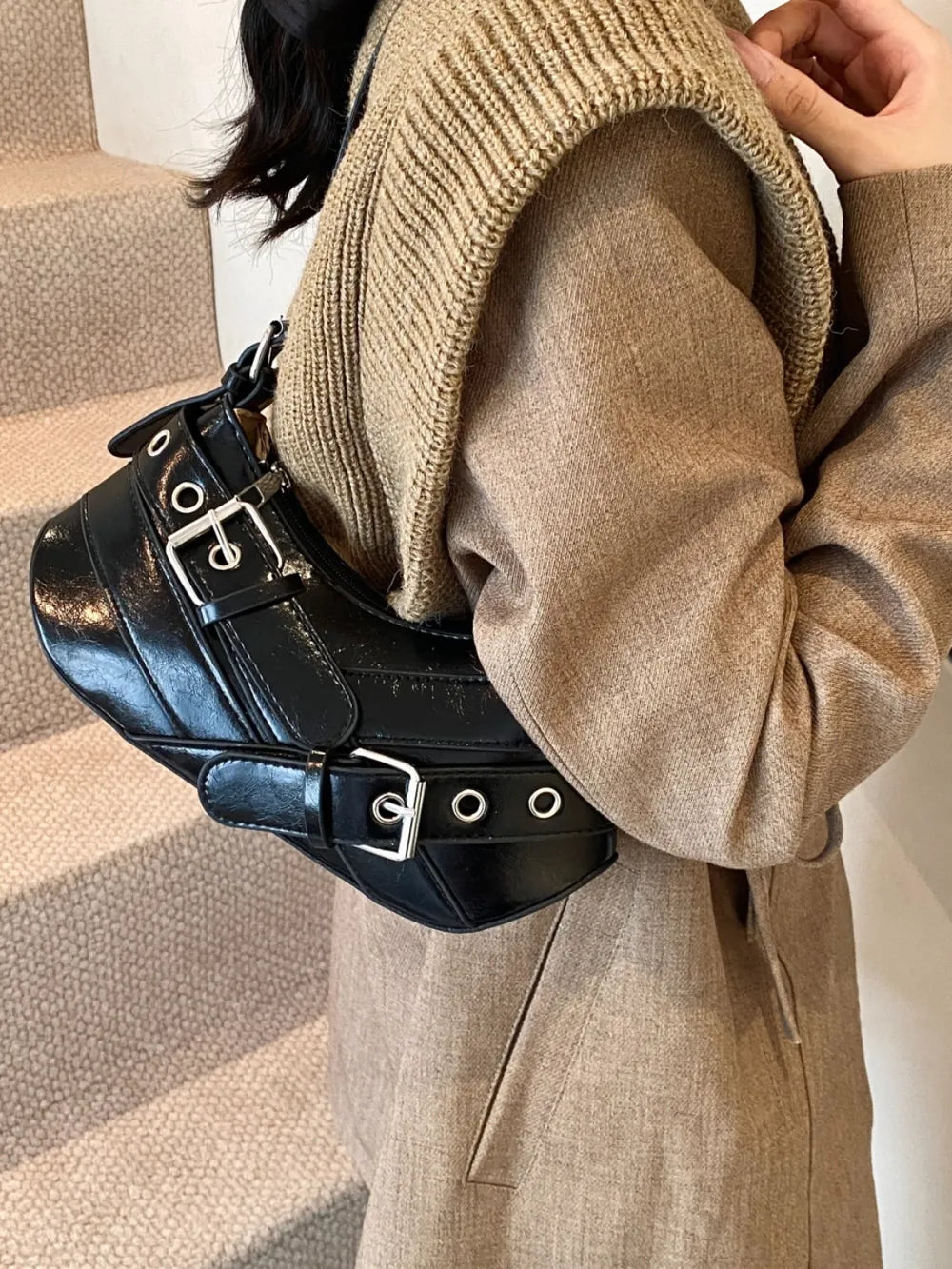 Black / One Size