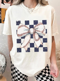 Checkered Bowknot Graphic Crew Neck T Shirt White