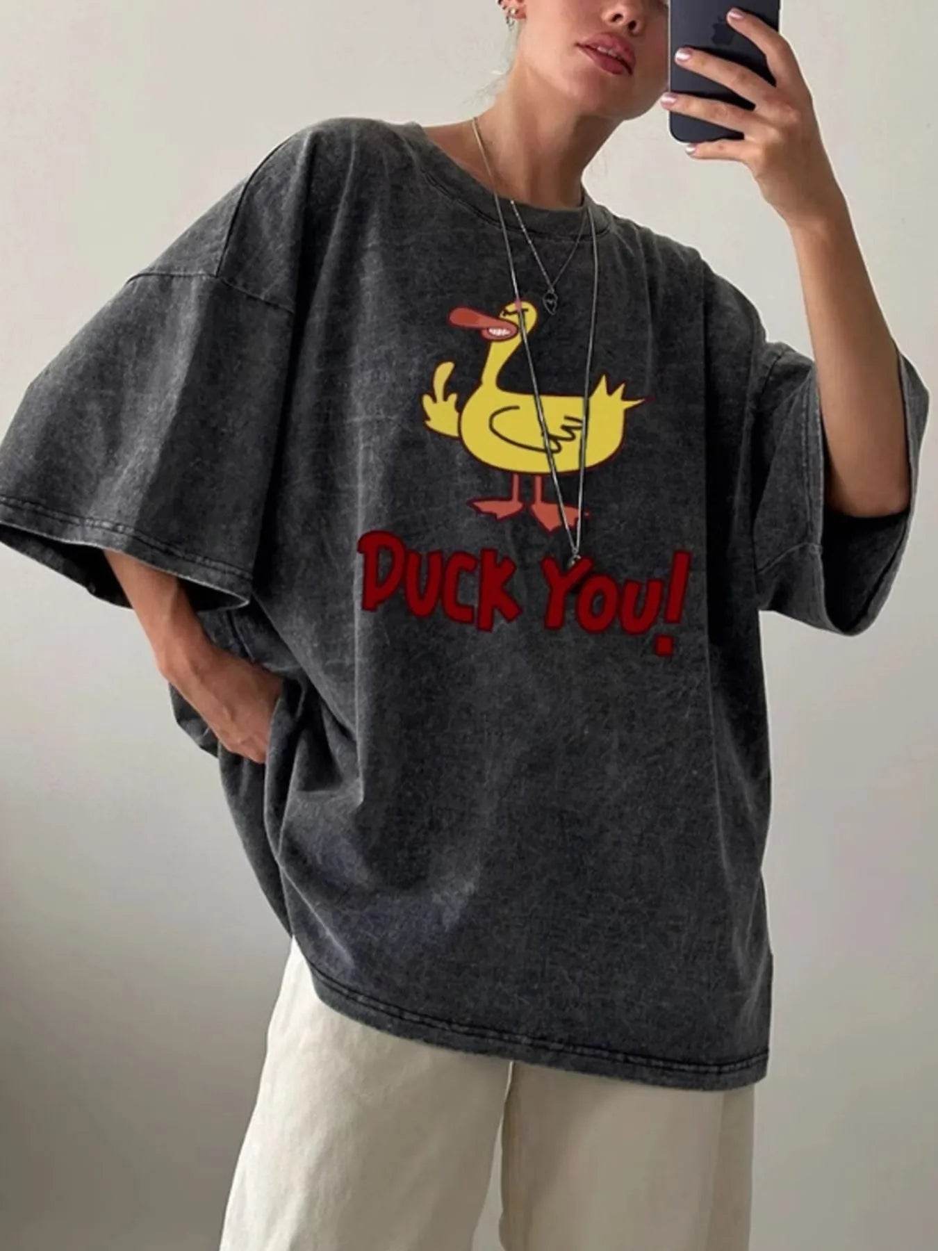 Stylish Duck Graphic Oversized T-Shirt for Comfort - 100% Polyester, Machine Washable