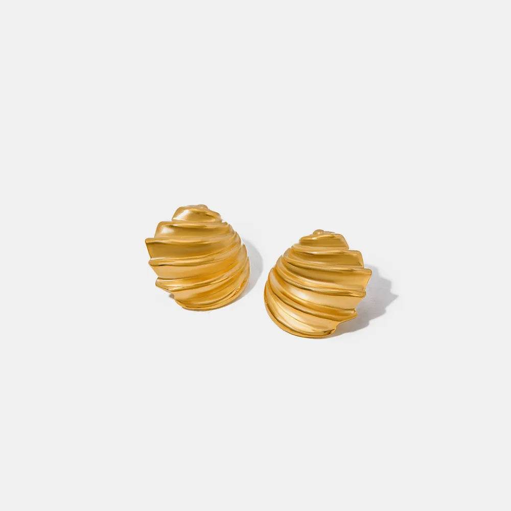 18K Gold-Plated Stainless Steel Shell Shape Stud Earrings - Elegant and Lightweight - Store 42