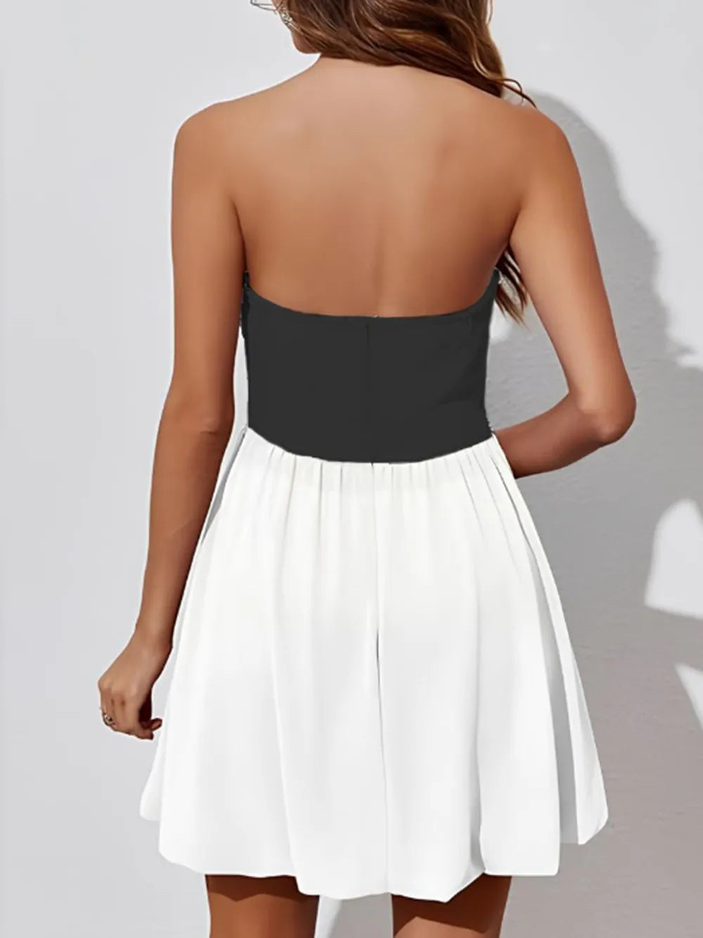 Ruched Two-Tone Mini Dress - Slightly Stretchy, Opaque, Perfect for Any Occasion