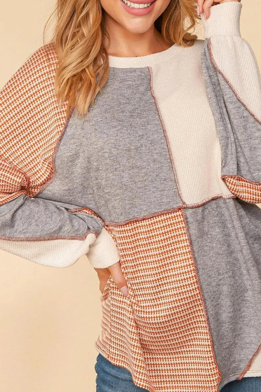 Trendy Exposed Seam Color Block Round Neck Top in Stretchy Polyester Blend