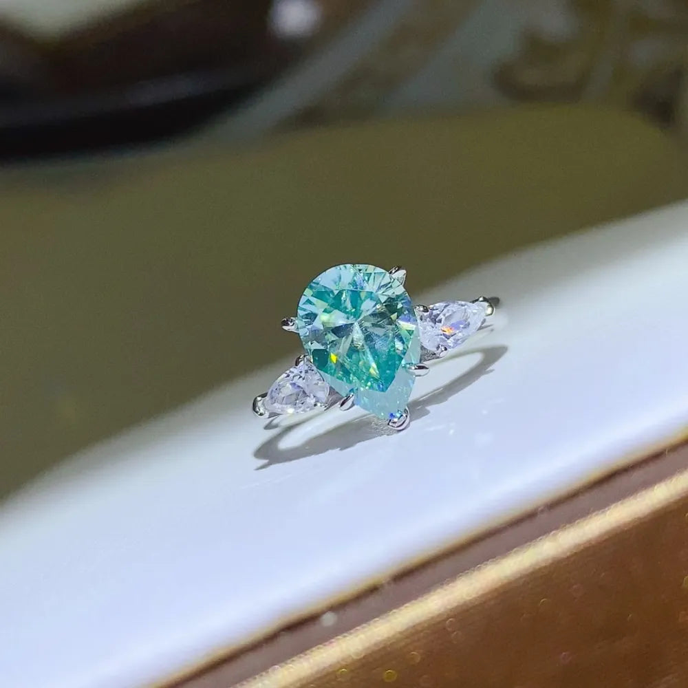 2 Carat Moissanite Ring in 925 Sterling Silver with Platinum Plating - Elegant and Sparkling Jewelry