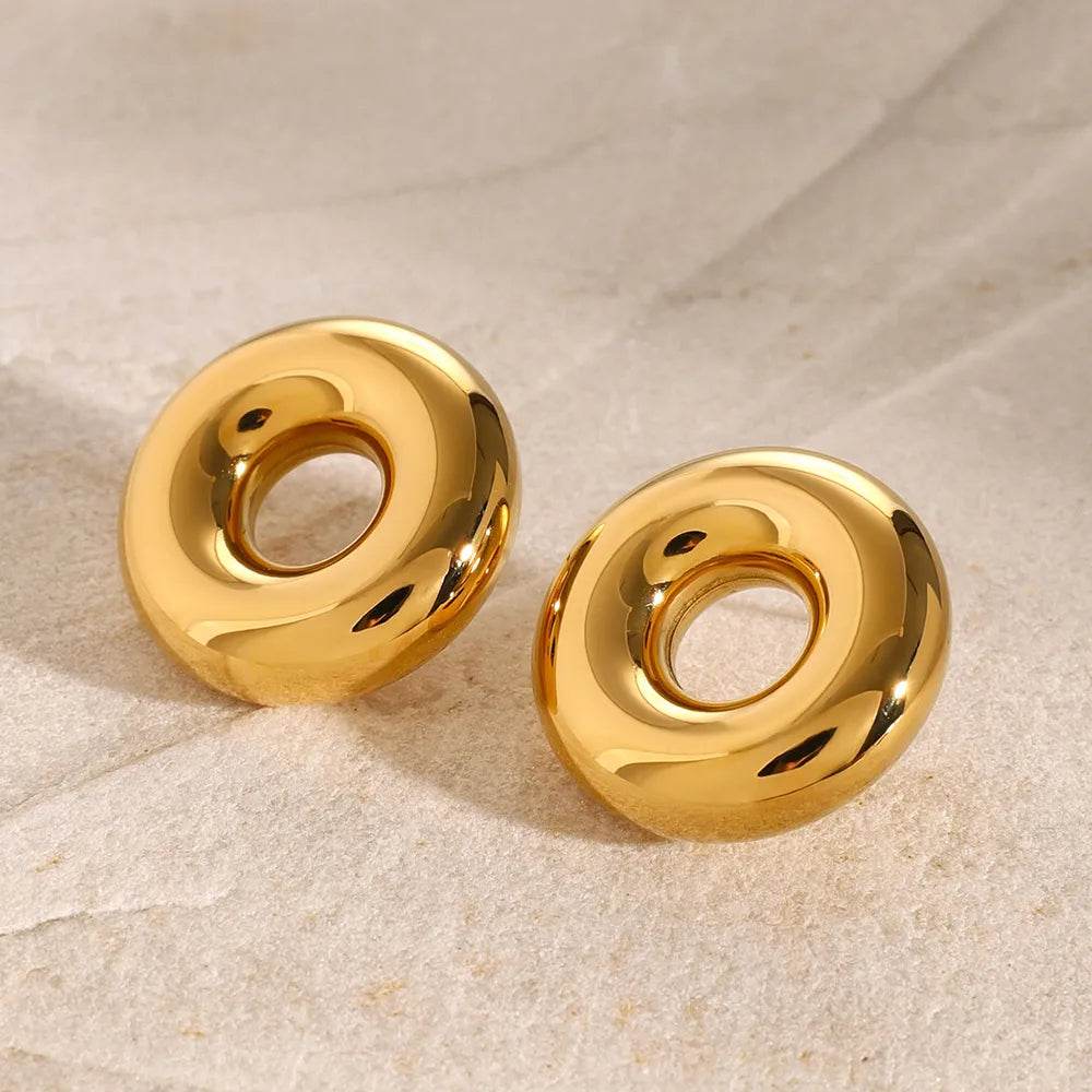 Elegant 18K Gold-Plated Stainless Steel Cutout Round Earrings – Lightweight & Stylish - Store 42