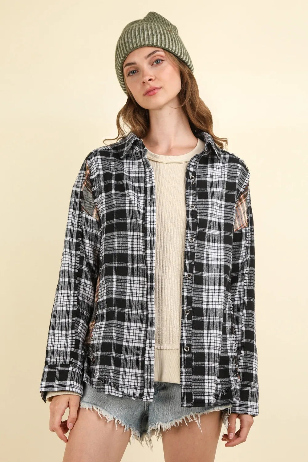 Oversized Contrast Plaid Casual Shirt With Raw Edge Accents For Effortless Autumn Style