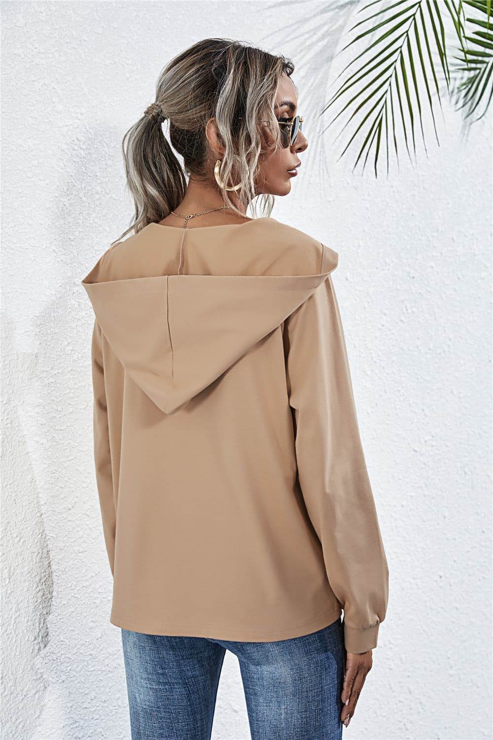 Chic Hooded Blouse with Buttoned Raglan Sleeves - Opaque, Slightly Stretchy, Stylish Comfort