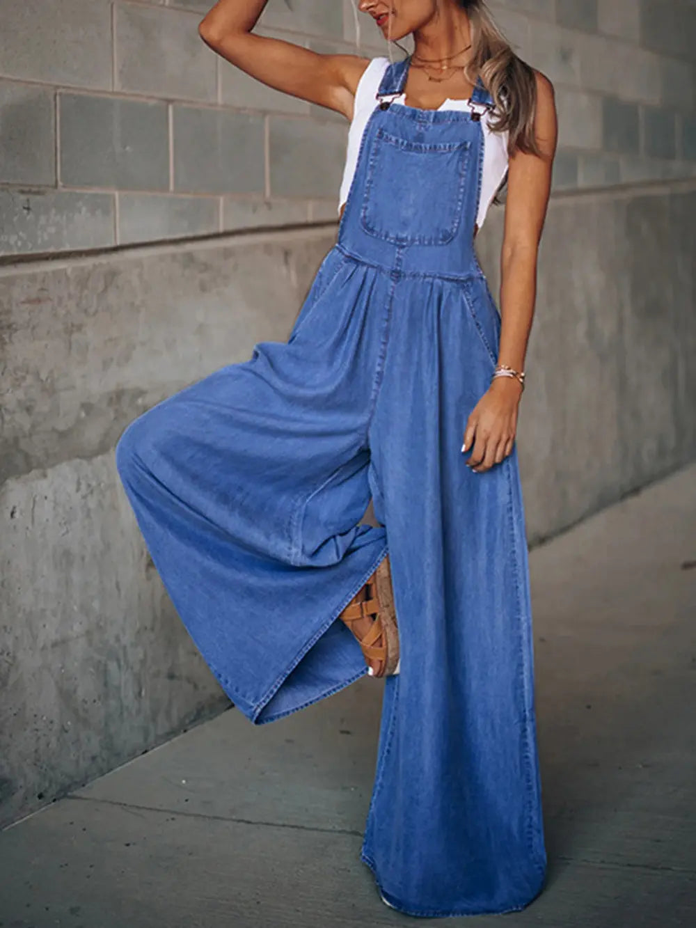 Trendy Wide Leg Denim Overalls for Women - Classic Style, Durable Fabric, & Comfortable Fit