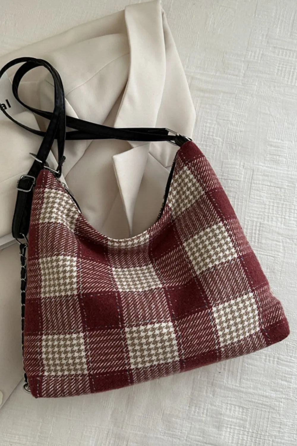 Deep Red / One Size