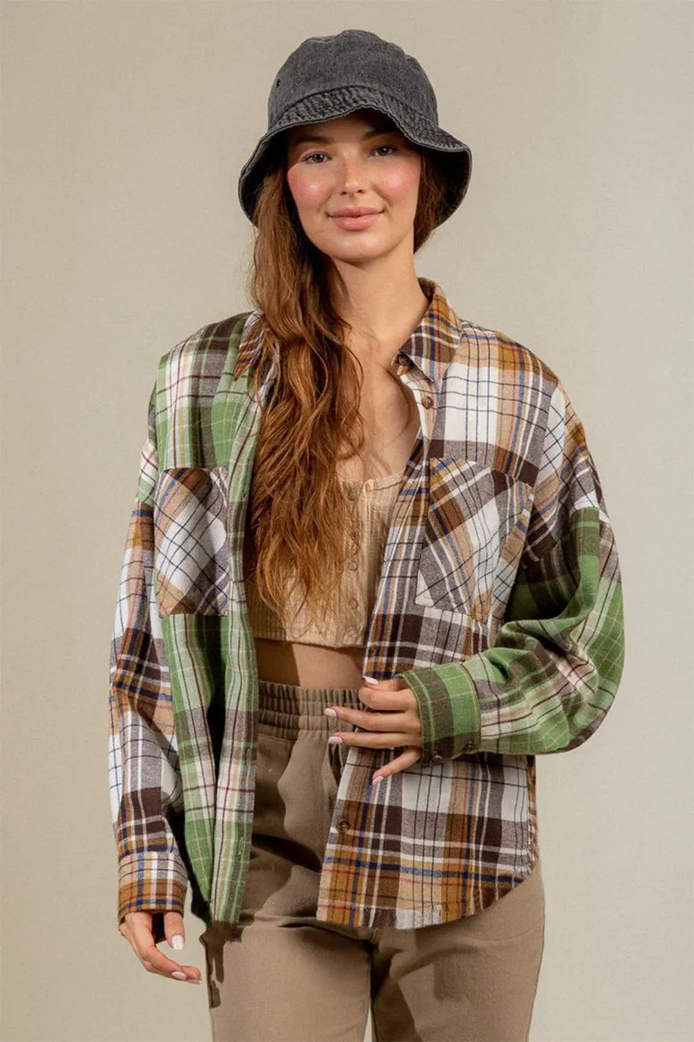 Trendy Plaid Collared Neck Long Sleeve Shirt with Buttoned Pocket, Opaque 100% Polyester