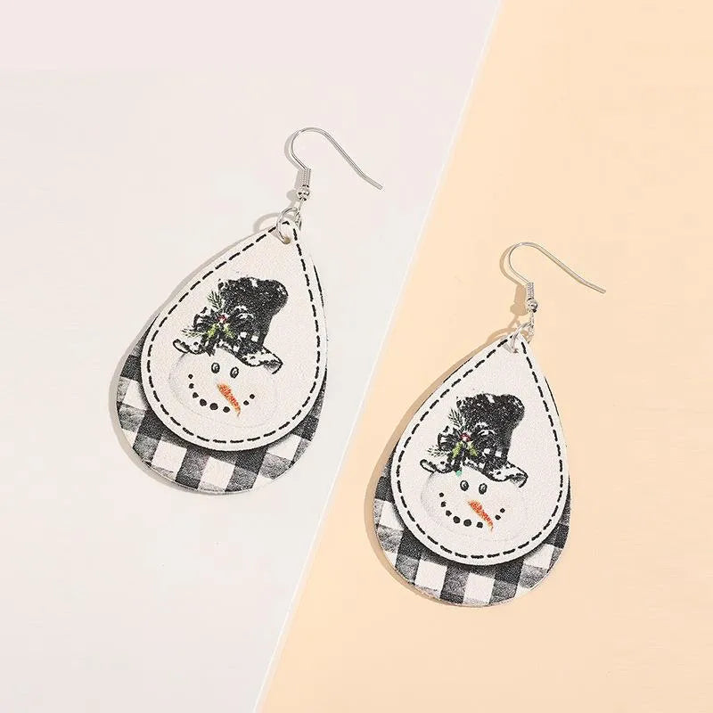 Trendy Snowman PU Leather Dangle Earrings – Stylish Holiday Accessories for Every Occasion