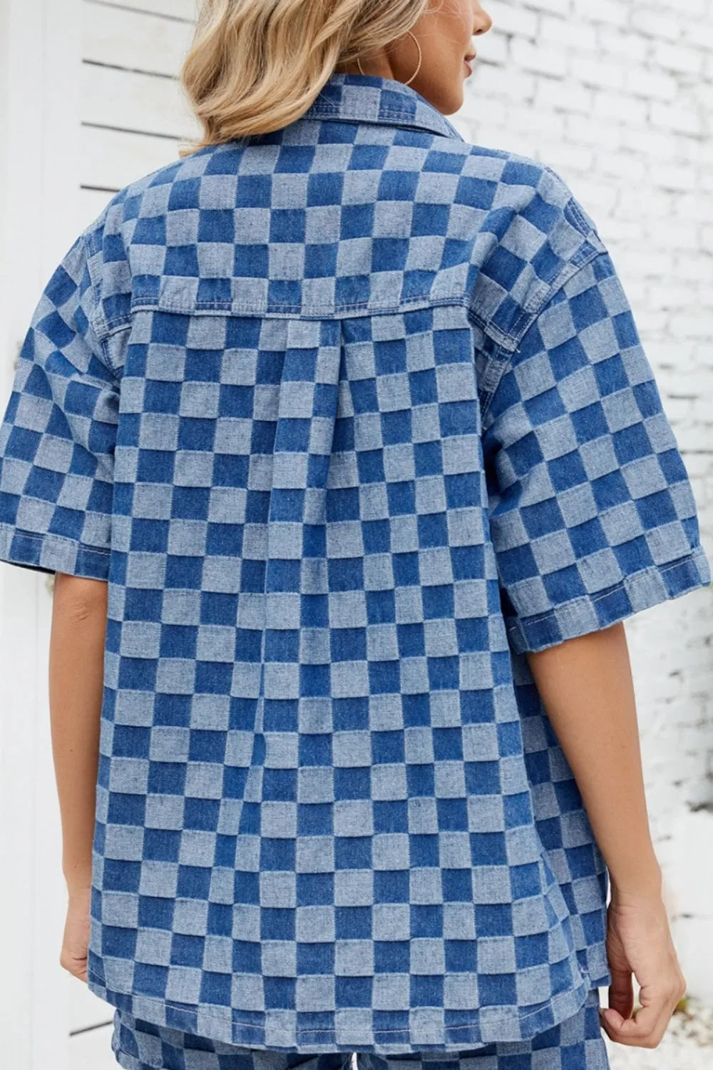 Men's Button Down Checkered Denim Shirt with Pocket - 95% Rayon, Classic Style for Every Occasion