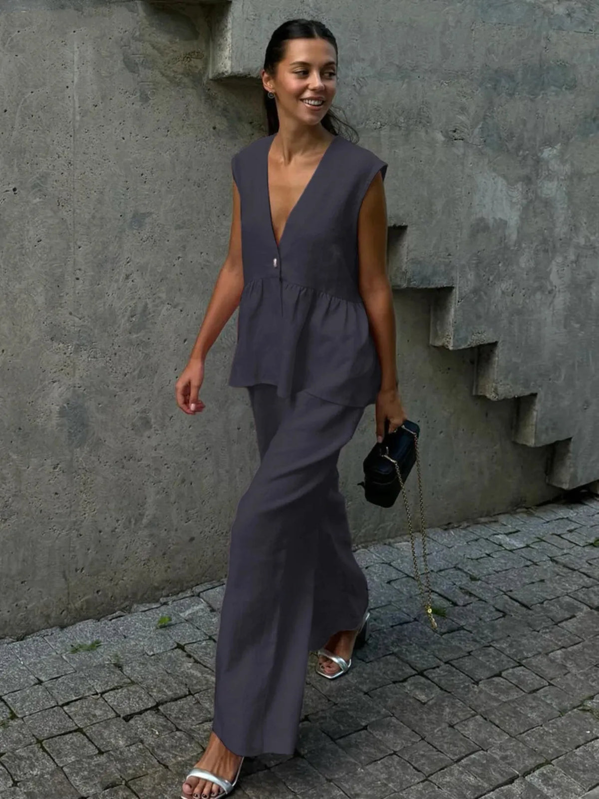 Gray / S