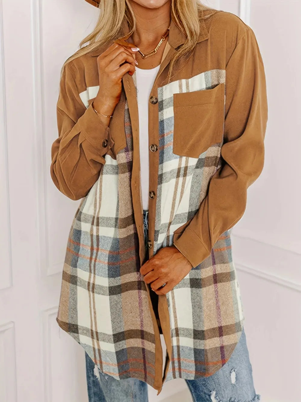 Plaid Long Sleeve Jacket With Collared Neck, Buttoned and Pocketed, Trendy & Versatile