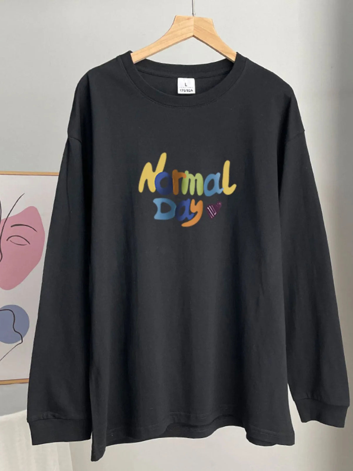 Black / M