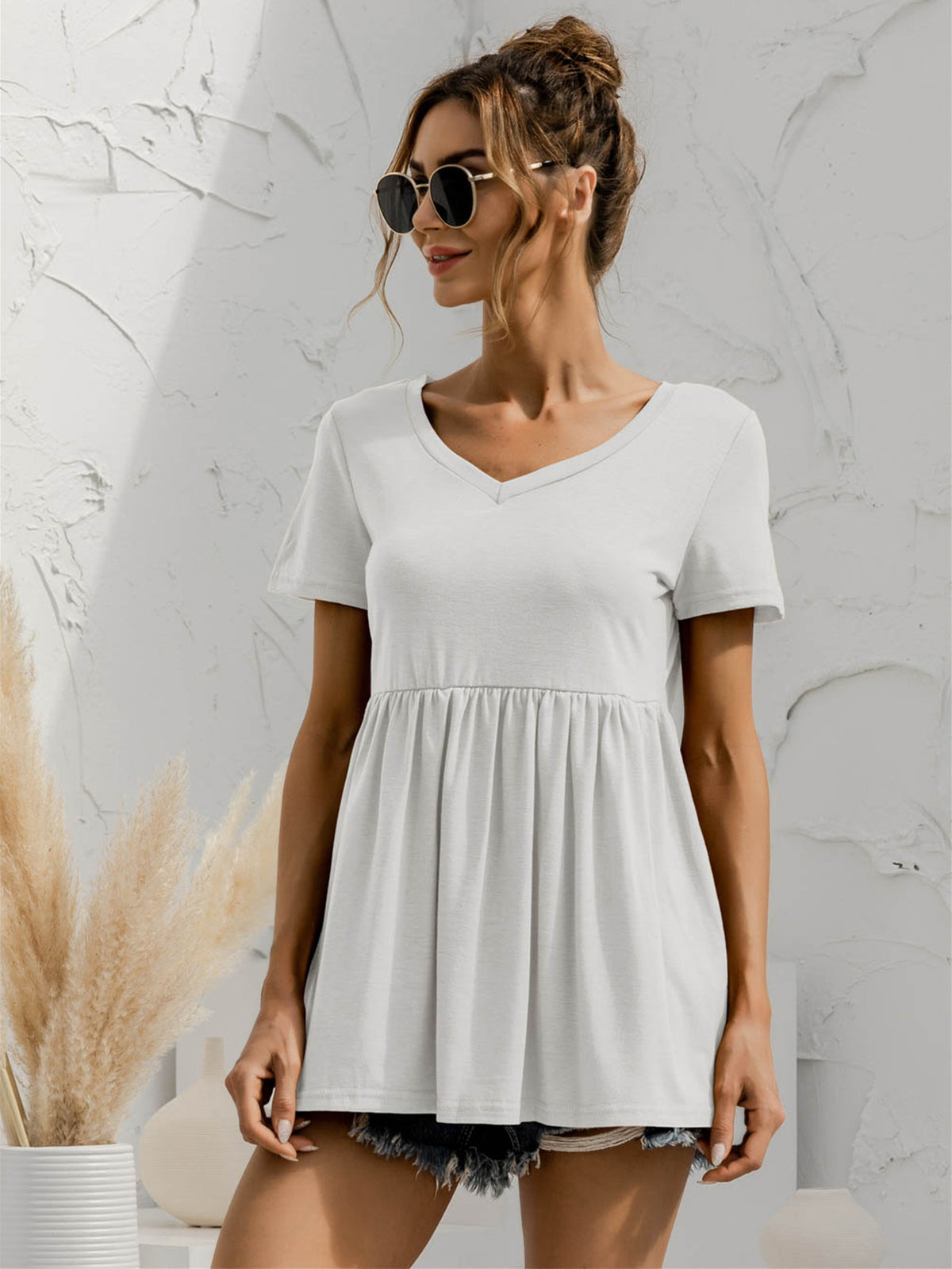 White / S
