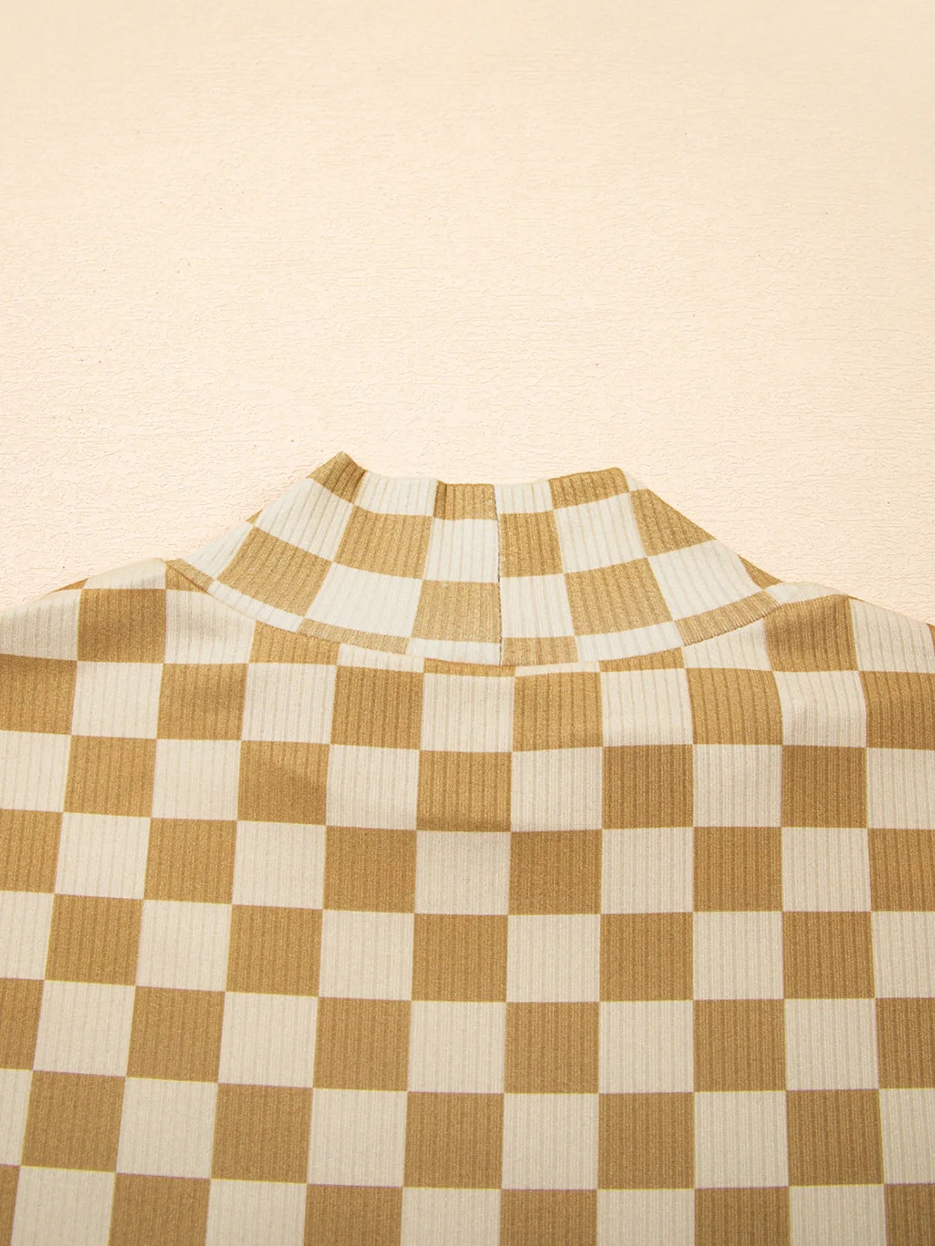 Check Pattern Turtleneck Slim Long Sleeve Tee