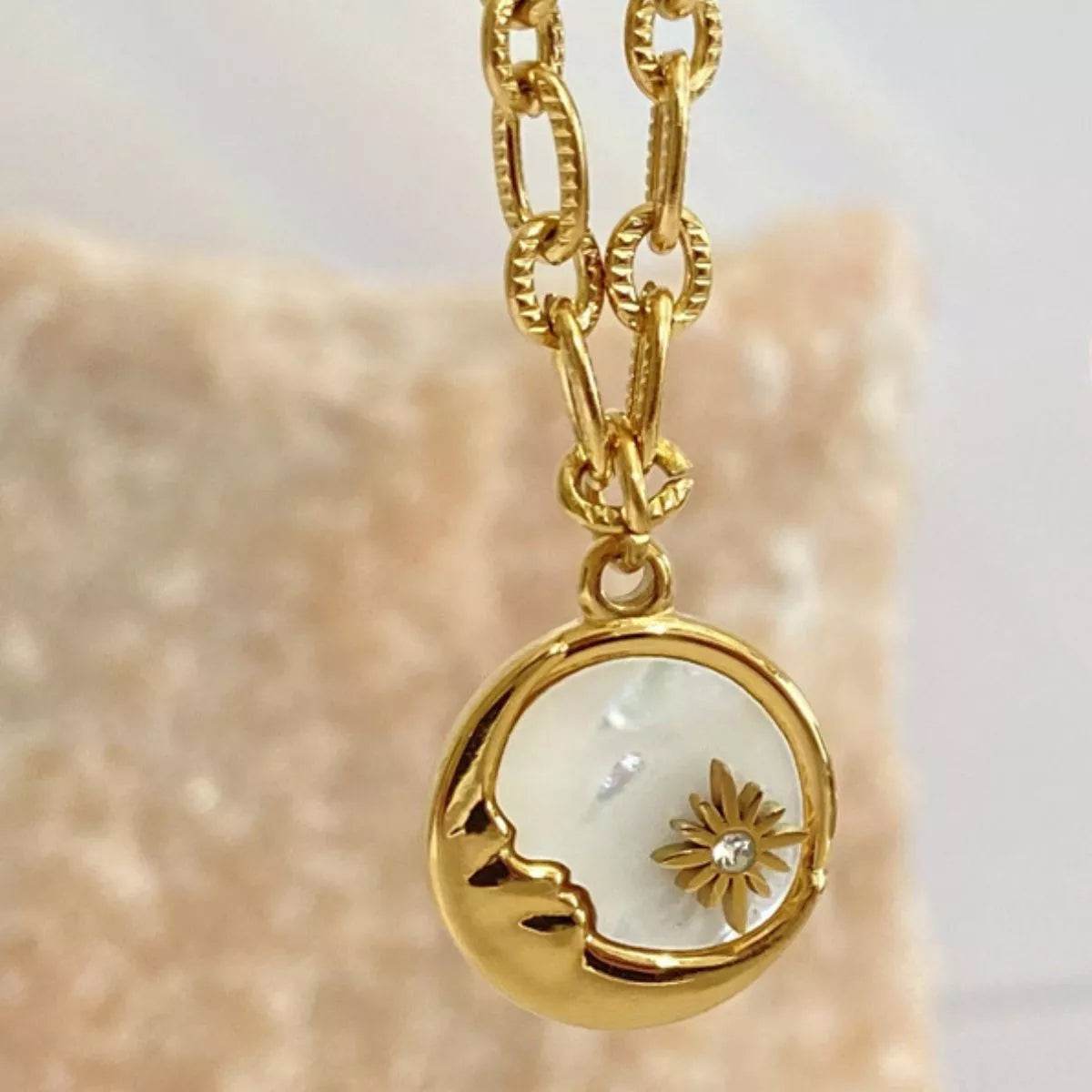 Elegant 18K Gold-Plated Titanium Steel Pendant Necklace with Adjustable Chain and Pearl Shell - Store 42