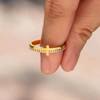 18K Gold-Plated 925 Sterling Silver Cross Ring with Zircon Stones - Elegant Religious Jewelry - Store 42