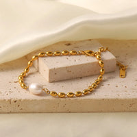 Pearl and Gold Chain Jewelry Set with Necklace and Bracelet