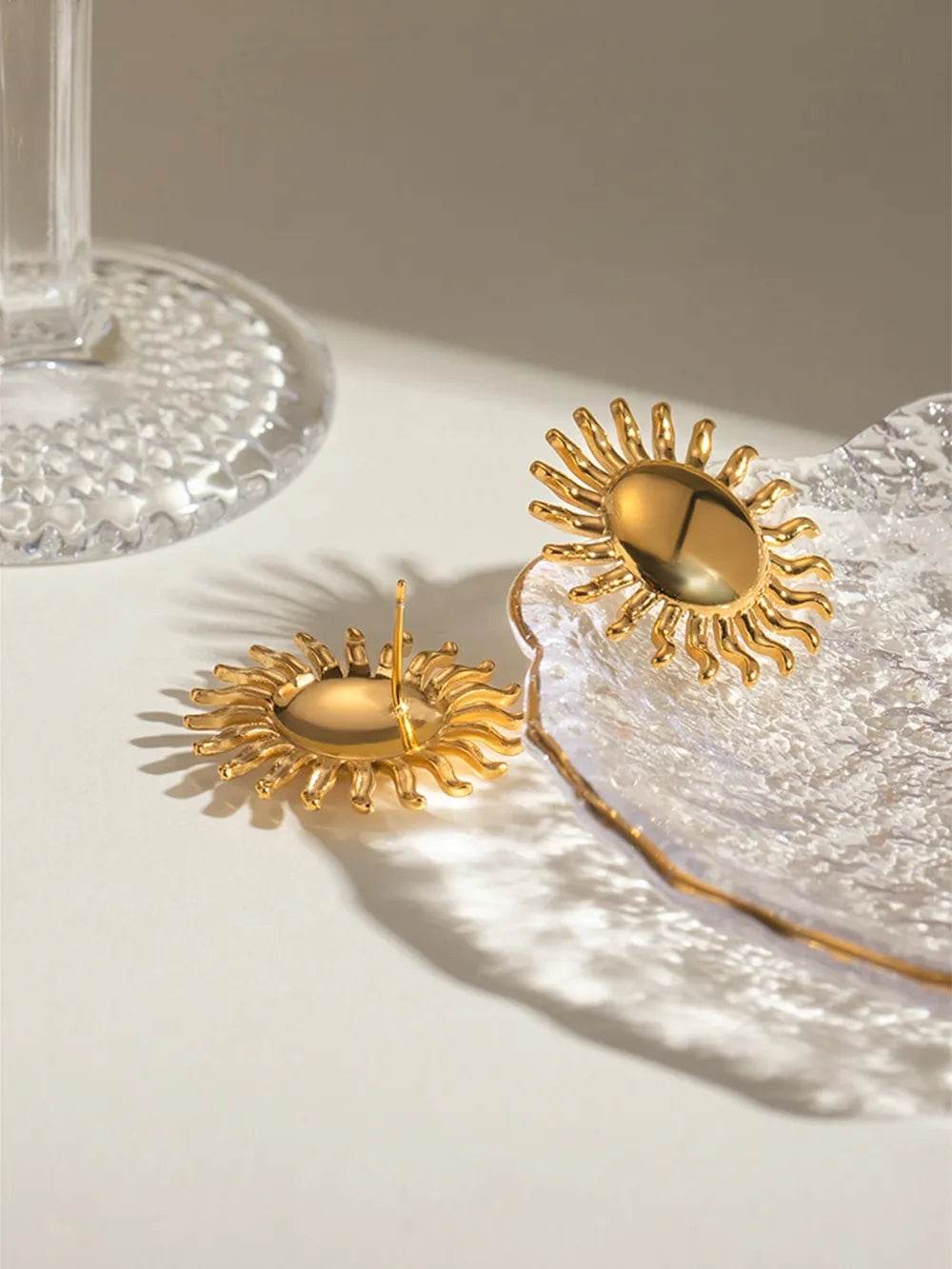 18K Gold-Plated Stainless Steel Sun Stud Earrings - Elegant Jewelry for Everyday Wear - Store 42