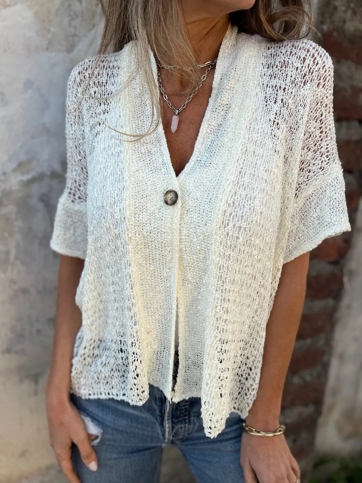White / S