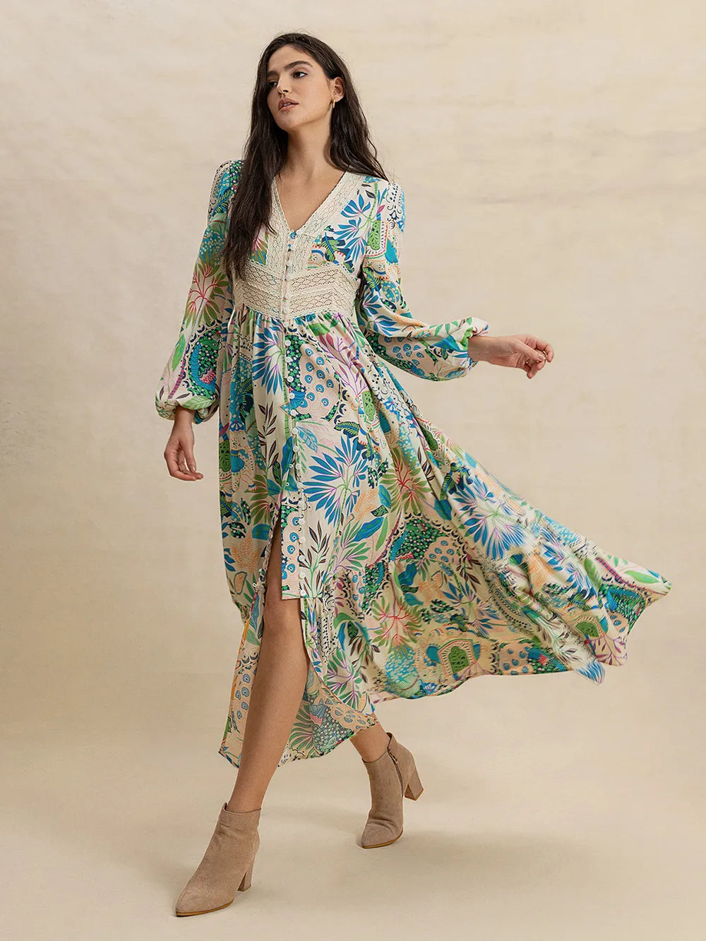 Trendy Slit Printed V-Neck Long Sleeve Midi Dress - 95% Polyester, Opaque Design
