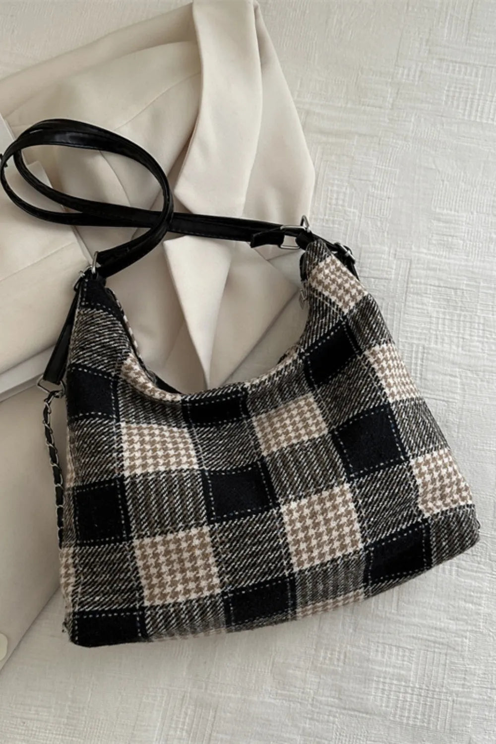 Black / One Size