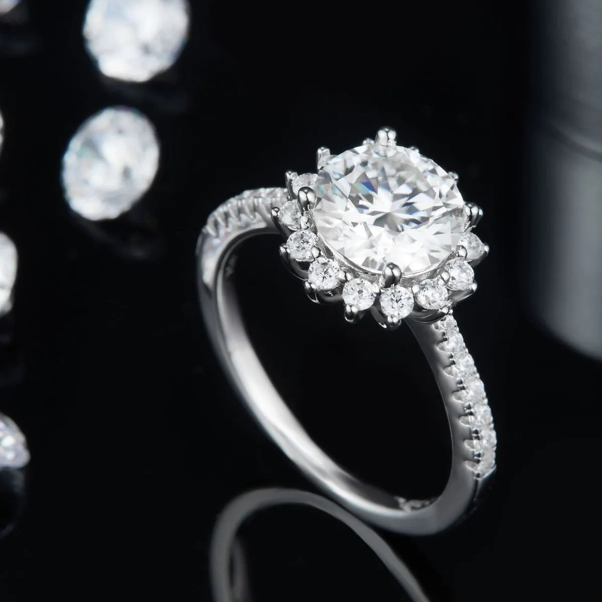 Stunning 2 Carat Moissanite Ring in 925 Sterling Silver with Accent Zircon Stones
