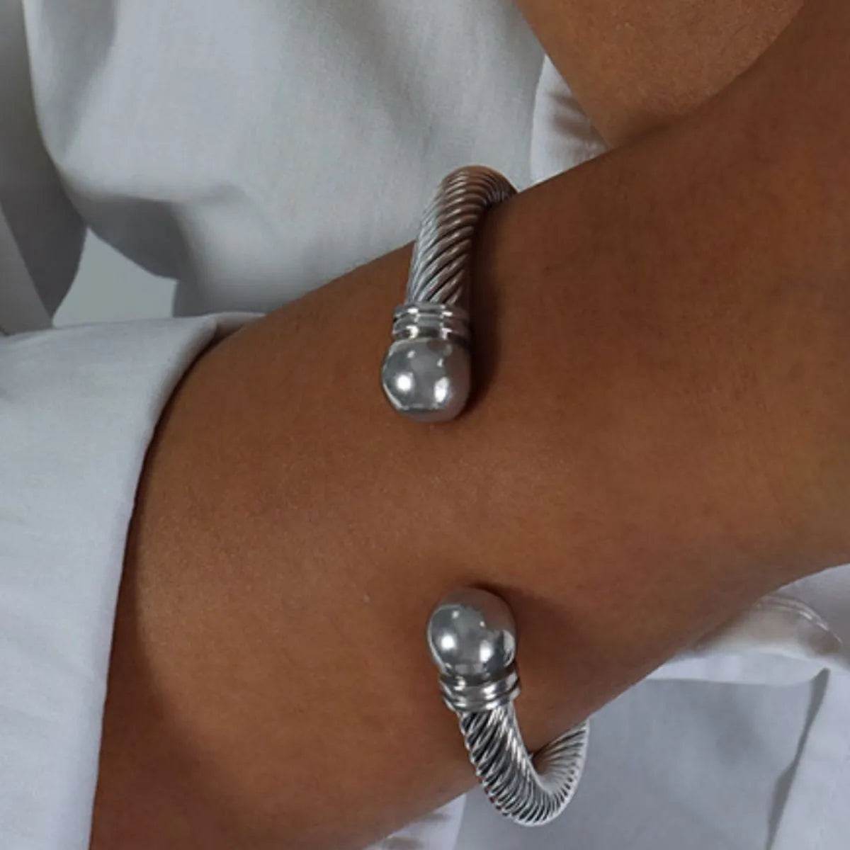 Silver / One Size