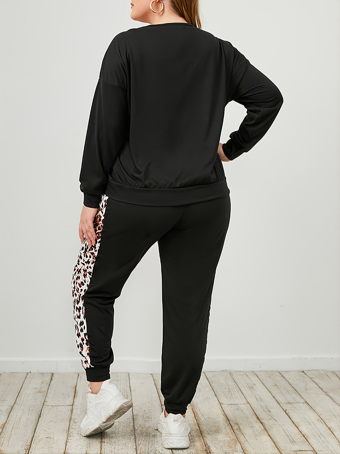 Plus Size Leopard Print Sweatshirt and Sweatpants Set - Slightly Stretchy, Cozy Two-Piece Outfit