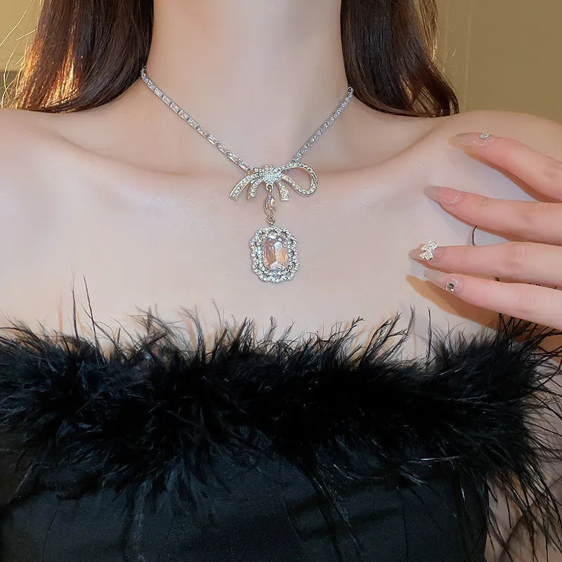 Elegant Alloy Crystal Geometric Pendant Necklace - 17.7" Chain with Zircon Accents