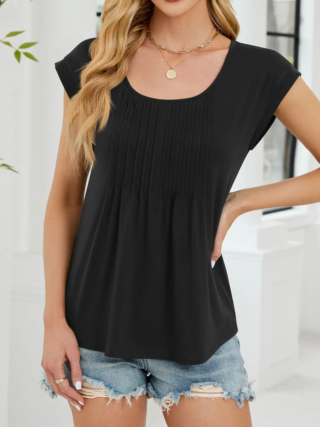 Black / S