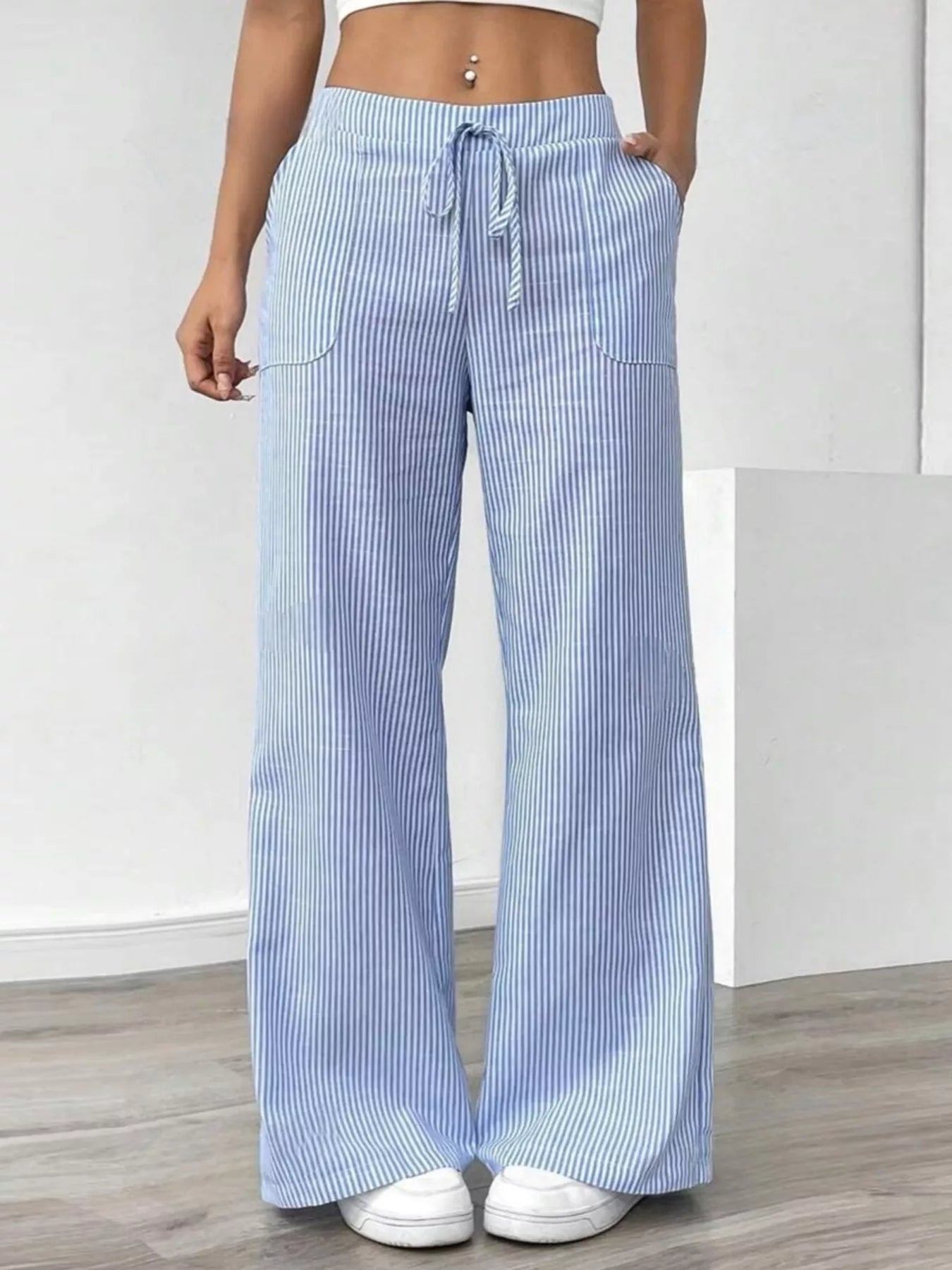 Trendy Striped Wide Leg Pants with Pockets - 100% Polyester, Comfortable Fit