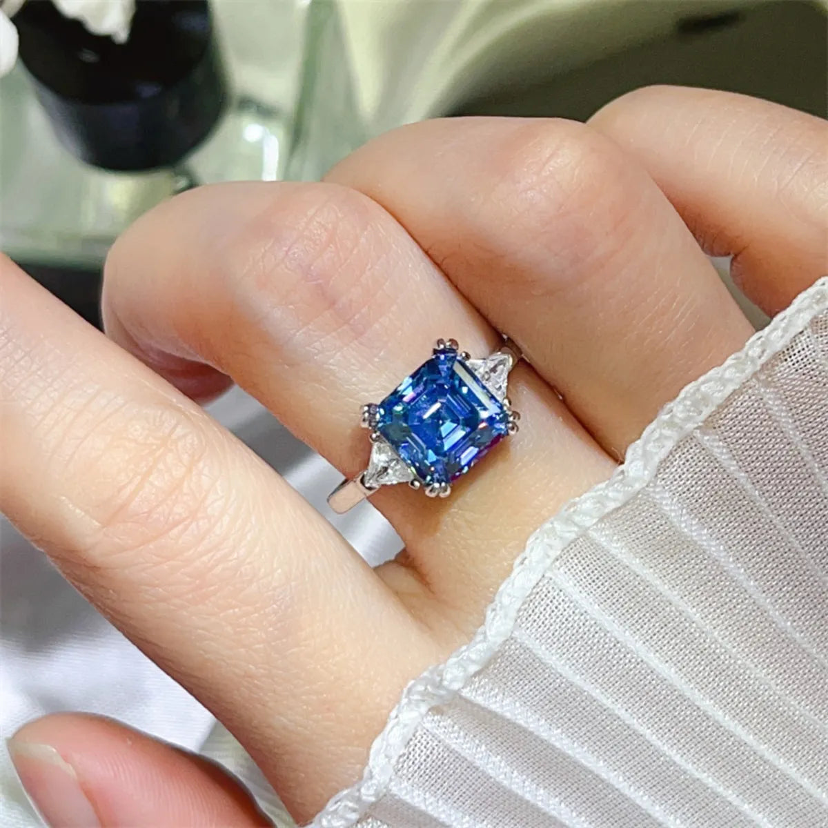 3 Carat Moissanite Ring in 925 Sterling Silver - Elegant Platinum-Plated Design