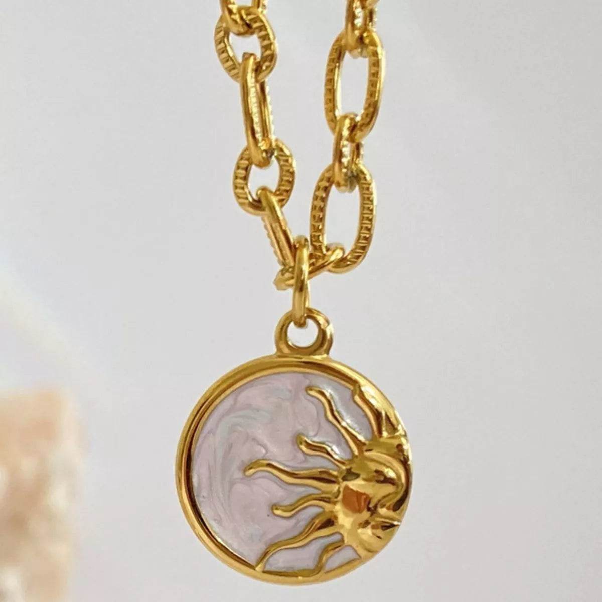 Elegant 18K Gold-Plated Titanium Steel Pendant Necklace with Adjustable Chain and Pearl Shell - Store 42