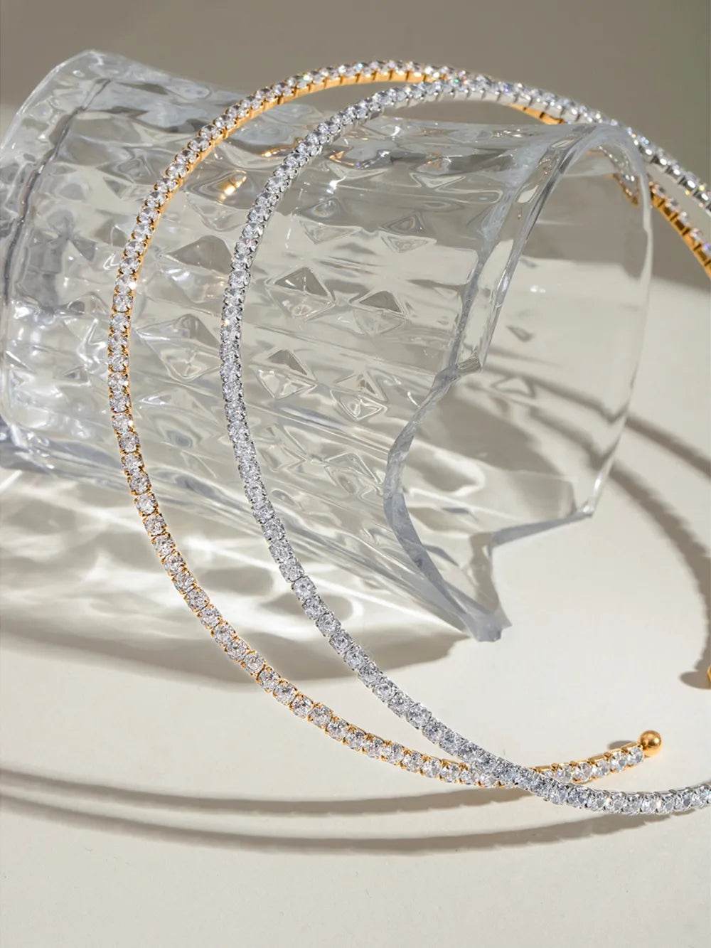 Elegant 18K Gold-Plated Stainless Steel Necklace with Zircon Inlay - Timeless Jewelry Piece - Store 42