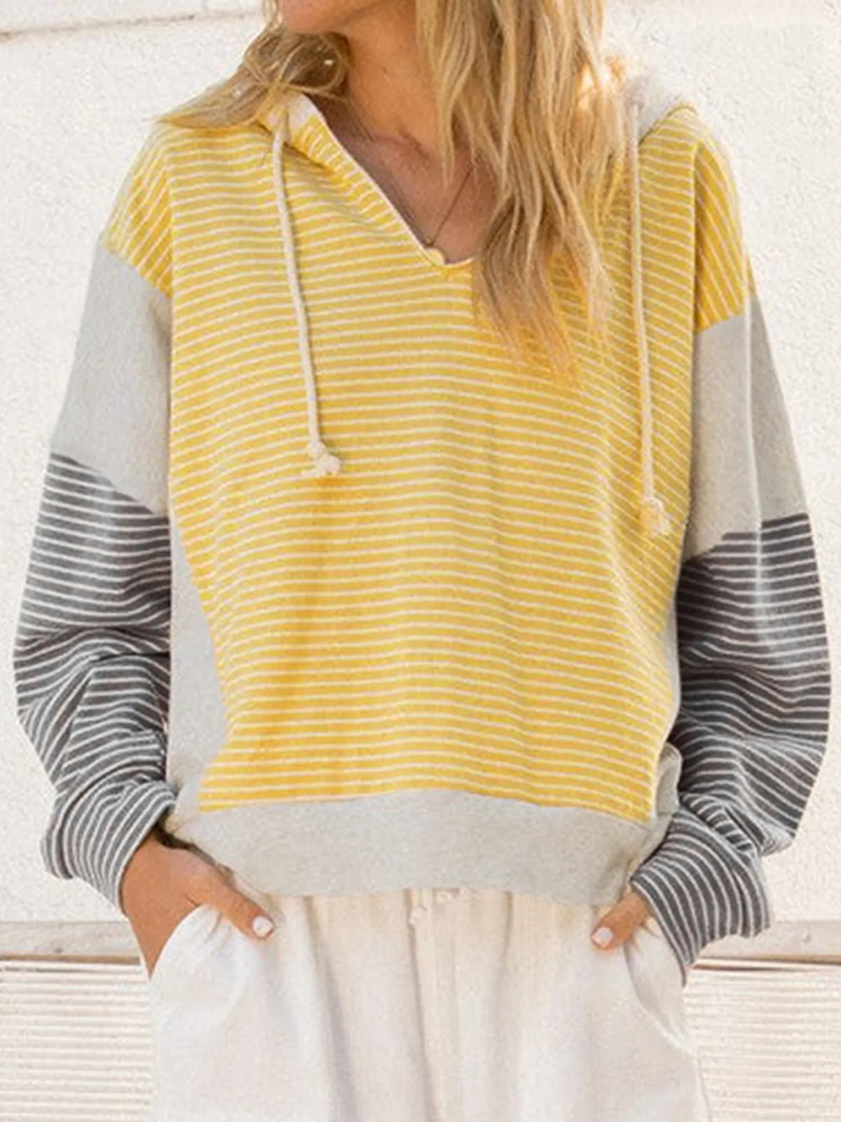 Pastel Yellow / M