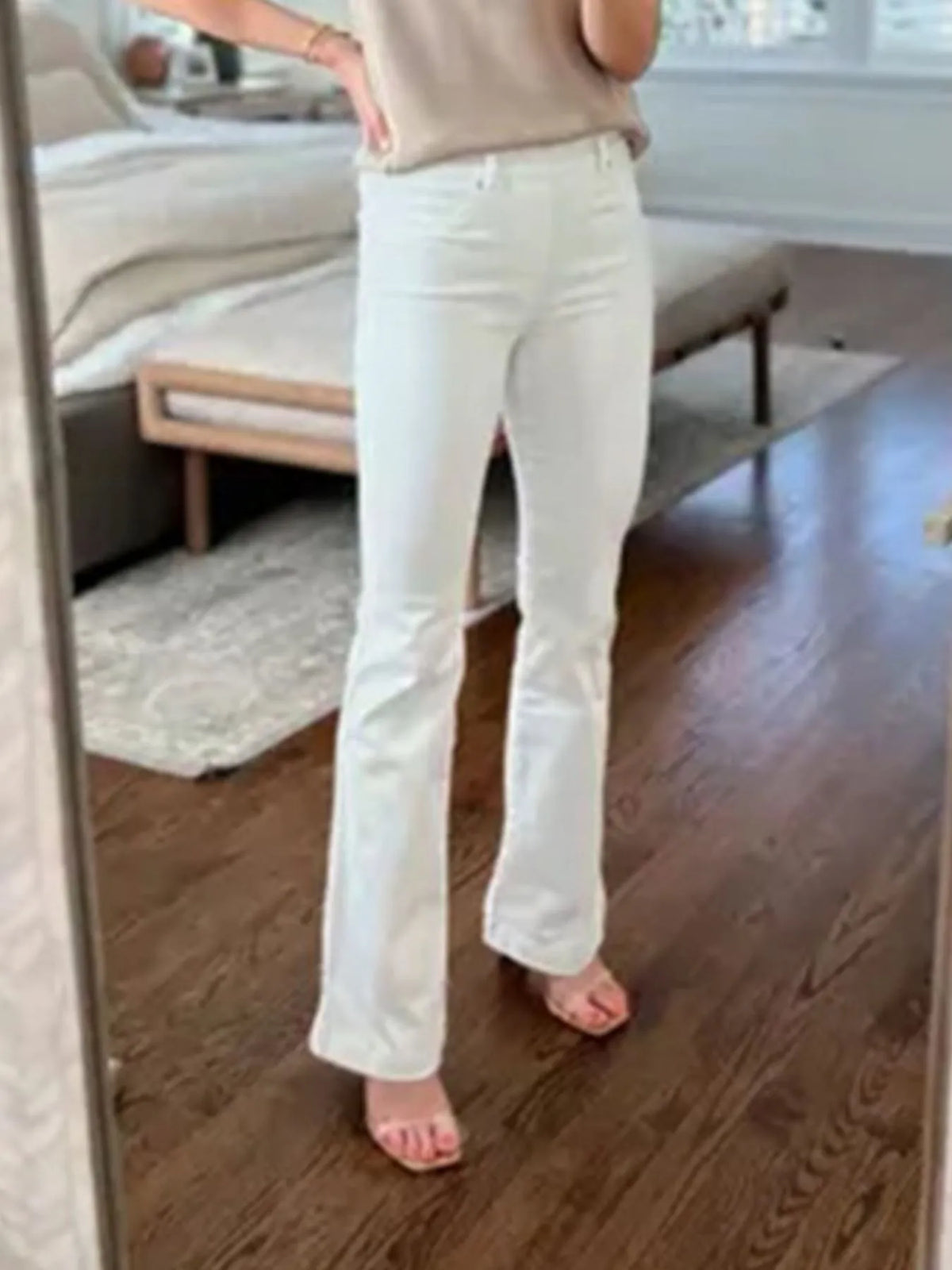 White / S